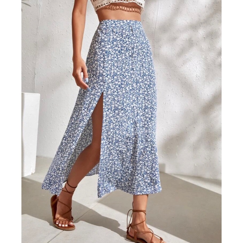 Shein Vcay Ditsy Floral Split Thigh Skirt
